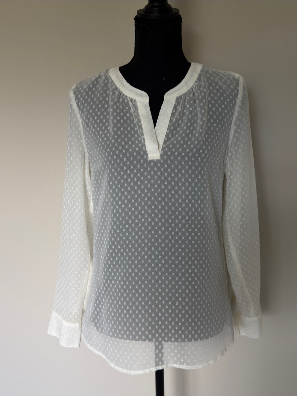 Express White Polka Dot Chiffon V-Neck Blouse XS